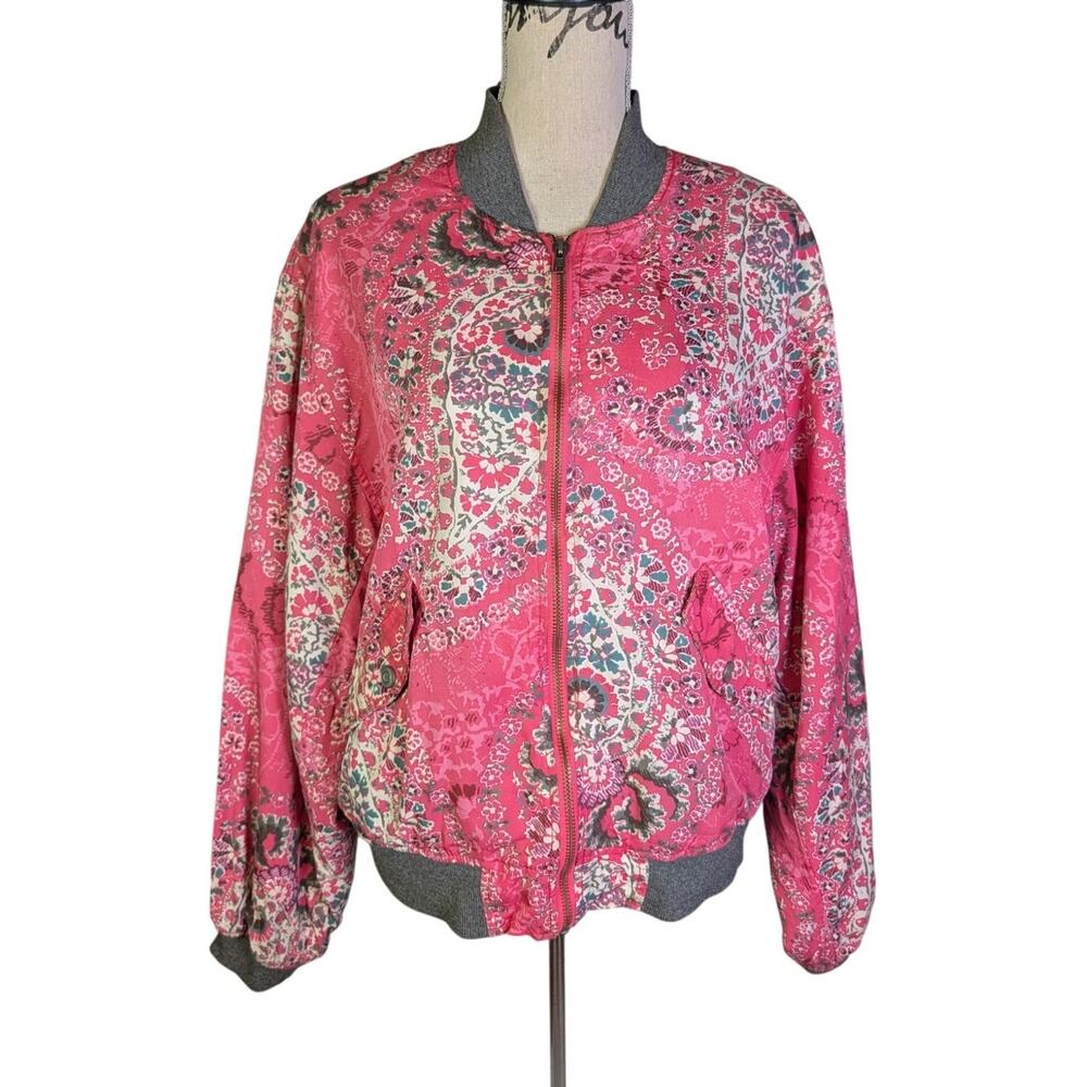 Free People Pink Paisley Floral Bomber Jacket Quilted Lined Size Medium